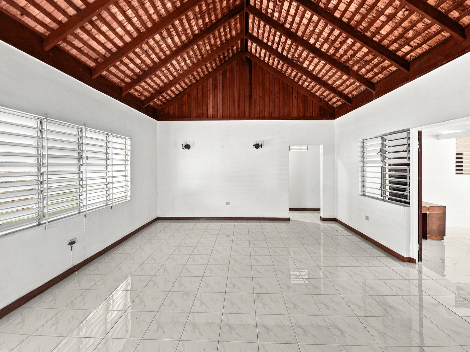 Seventh image of 3 Orange Crescent in Stony Hill P.O., St. Andrew, Jamaica - property is For Rent