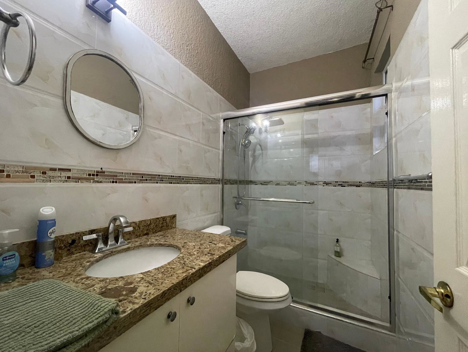 Eighteenth image of Ph-10 Sunset Drive in Kingston 8, St. Andrew, Jamaica - property is For Rent