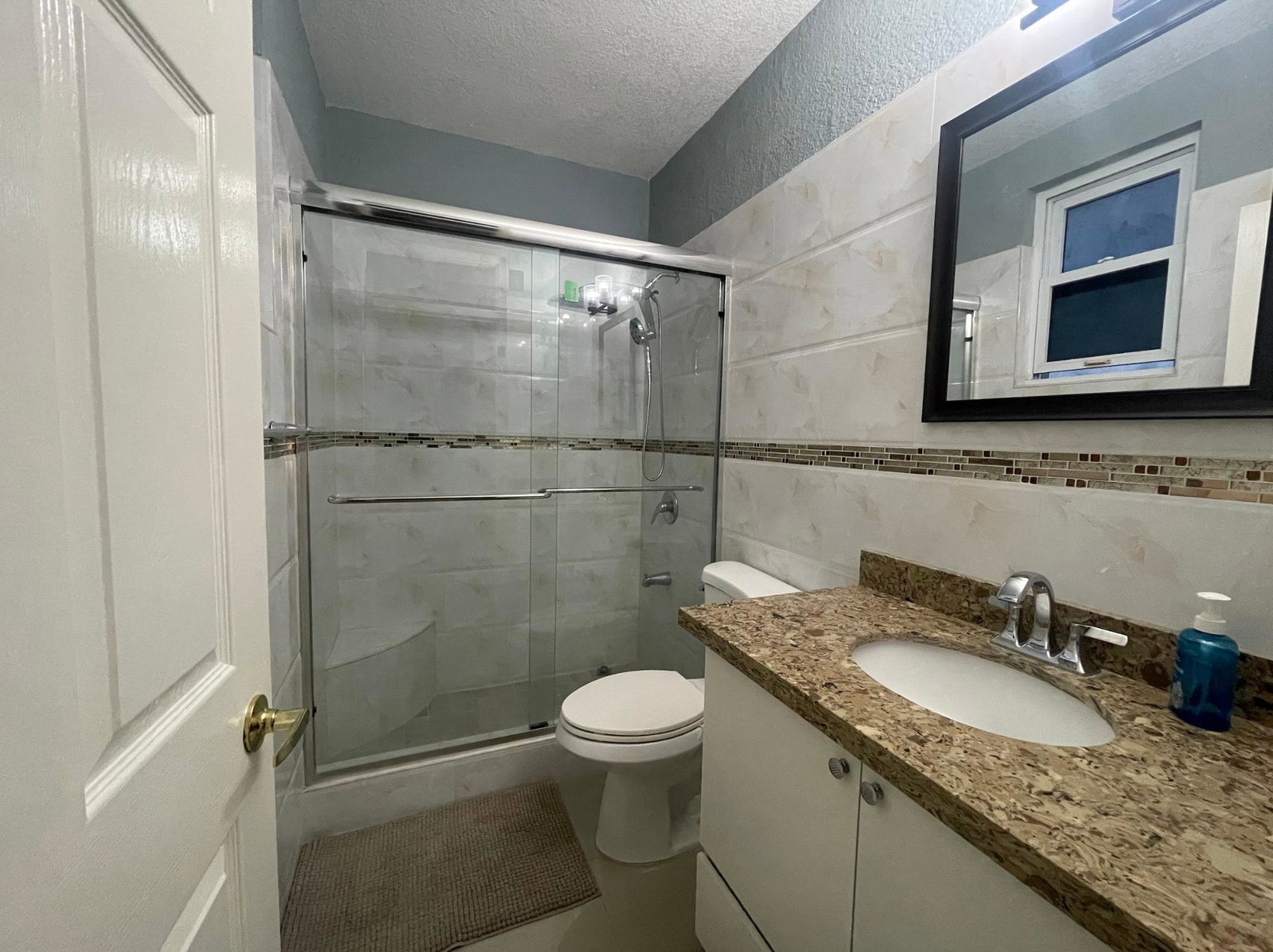 Twenty-Second image of Ph-10 Sunset Drive in Kingston 8, St. Andrew, Jamaica - property is For Rent