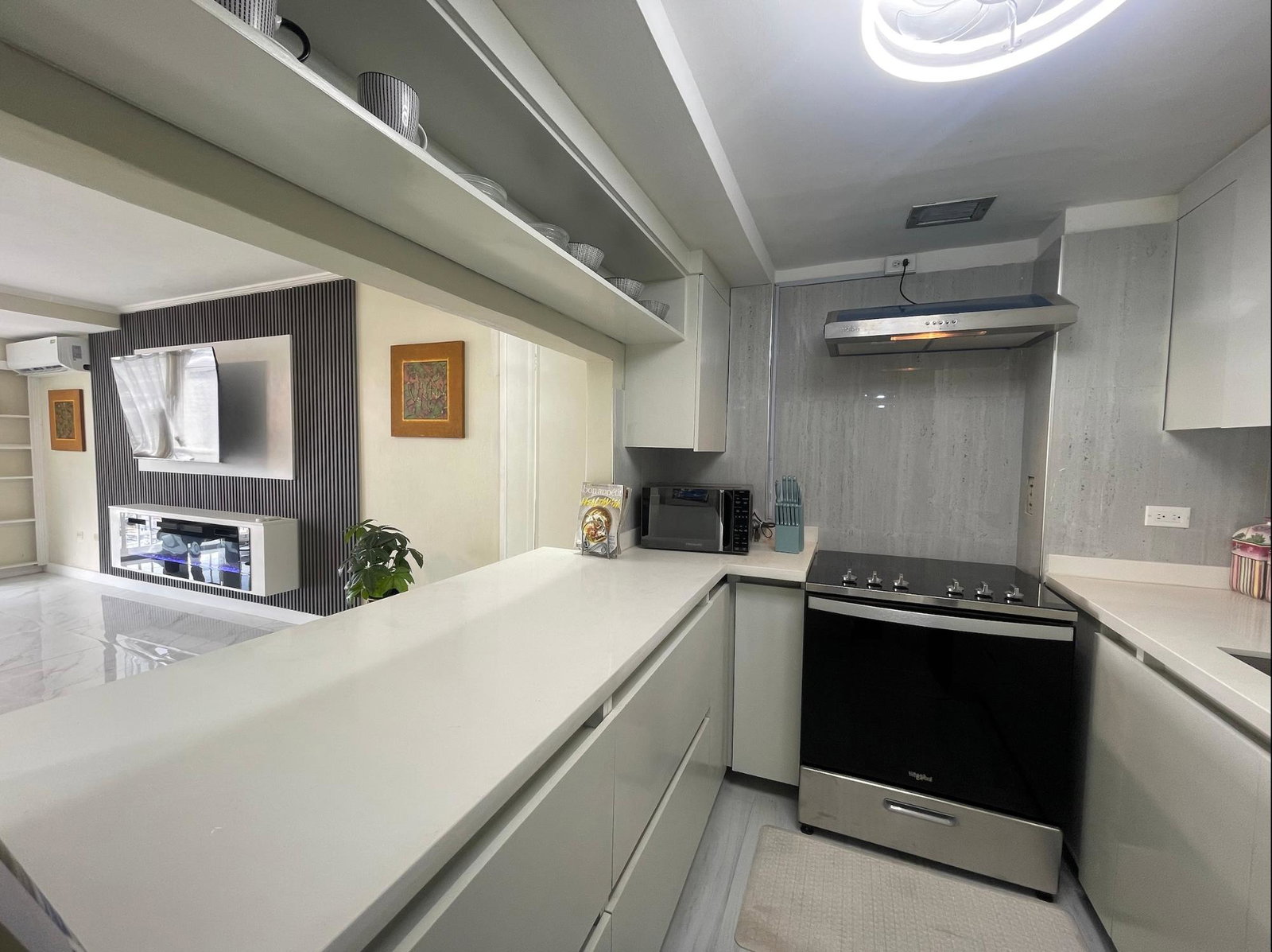 Twelfth image of D7- Ocean Boulevard in KINGSTON, Kingston, Jamaica - property is For Rent