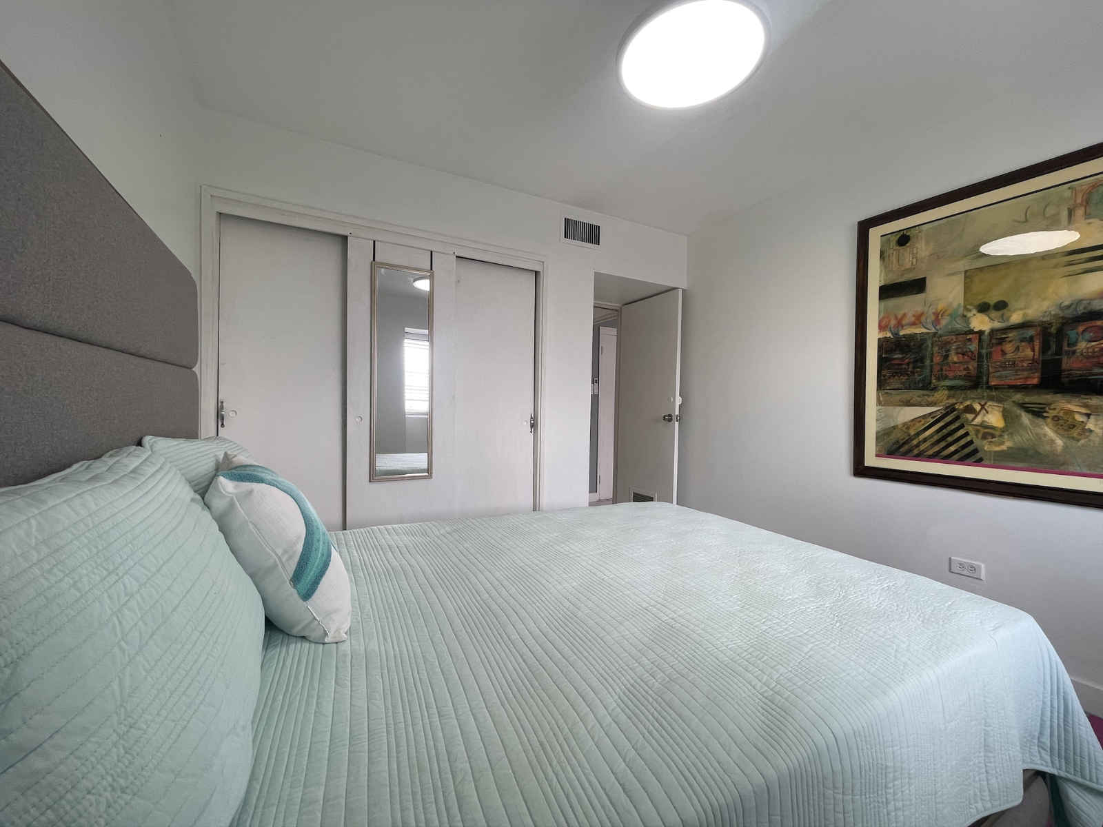 Eighteenth image of D7- Ocean Boulevard in KINGSTON, Kingston, Jamaica - property is For Rent