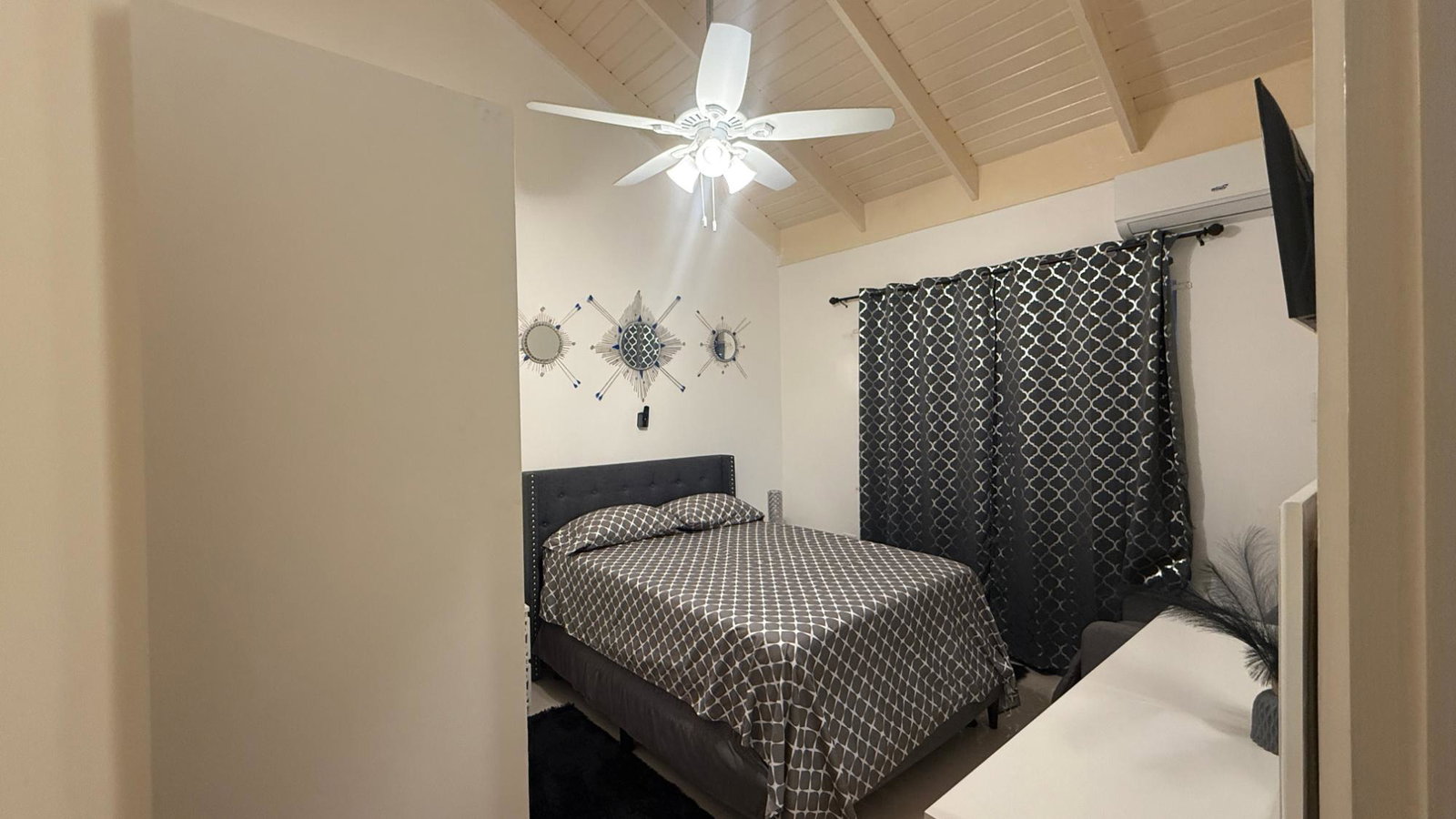 Sixteenth image of Lot 85 Edmund Ridge Estates, Pha in SPOT VALLEY, St. James, Jamaica - property is For Sale
