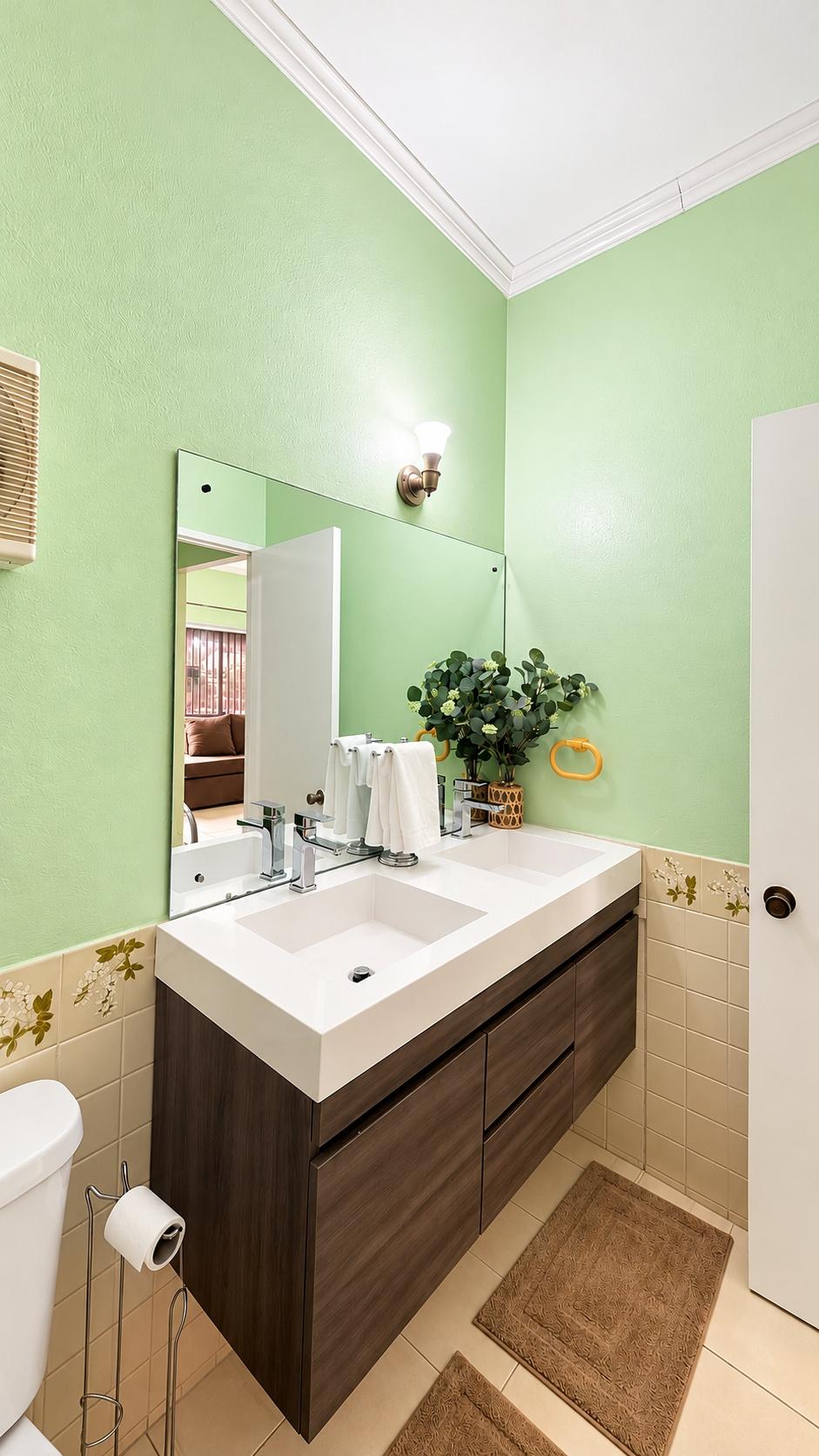 Fourth image of 26-15-15a Kensington Crescent in Kingston 5, St. Andrew, Jamaica - property is For Sale
