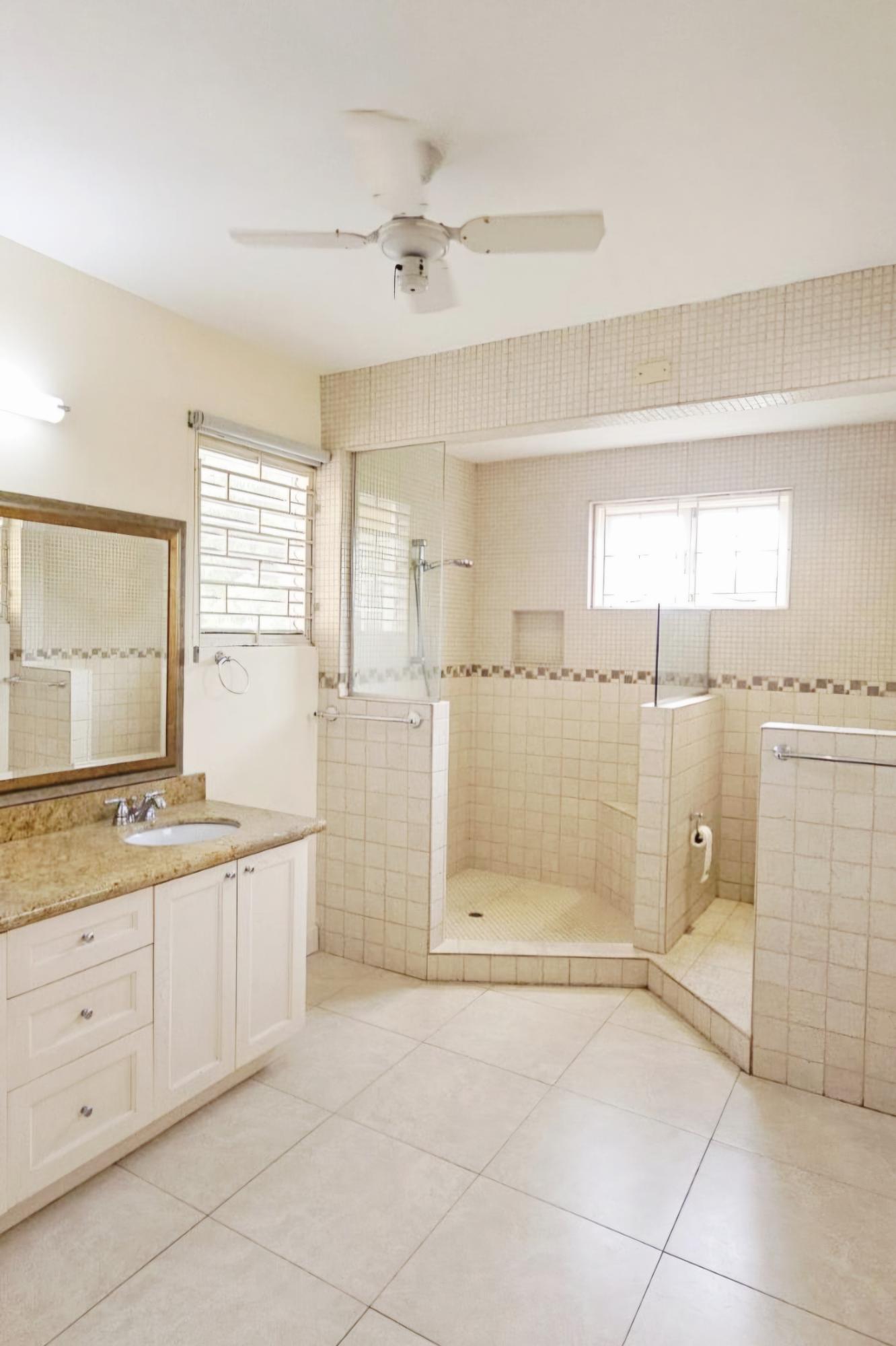 Eleventh image of 2-15 Queensway, Kingston 10 in Kingston 10, St. Andrew, Jamaica - property is For Sale