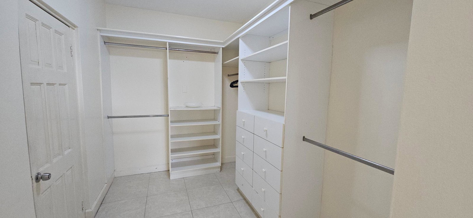 Twelfth image of 2-15 Queensway, Kingston 10 in Kingston 10, St. Andrew, Jamaica - property is For Sale