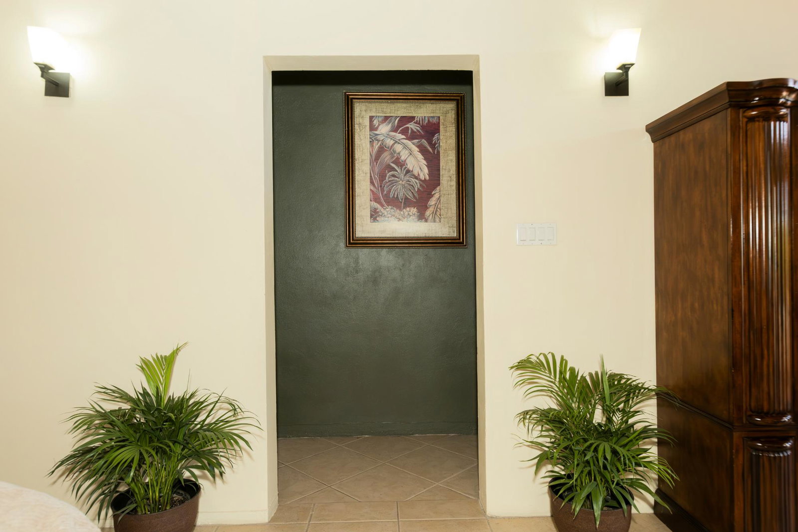 Fourteenth image of Sandhurst Crescent in Kingston 6, St. Andrew, Jamaica - property is For Rent