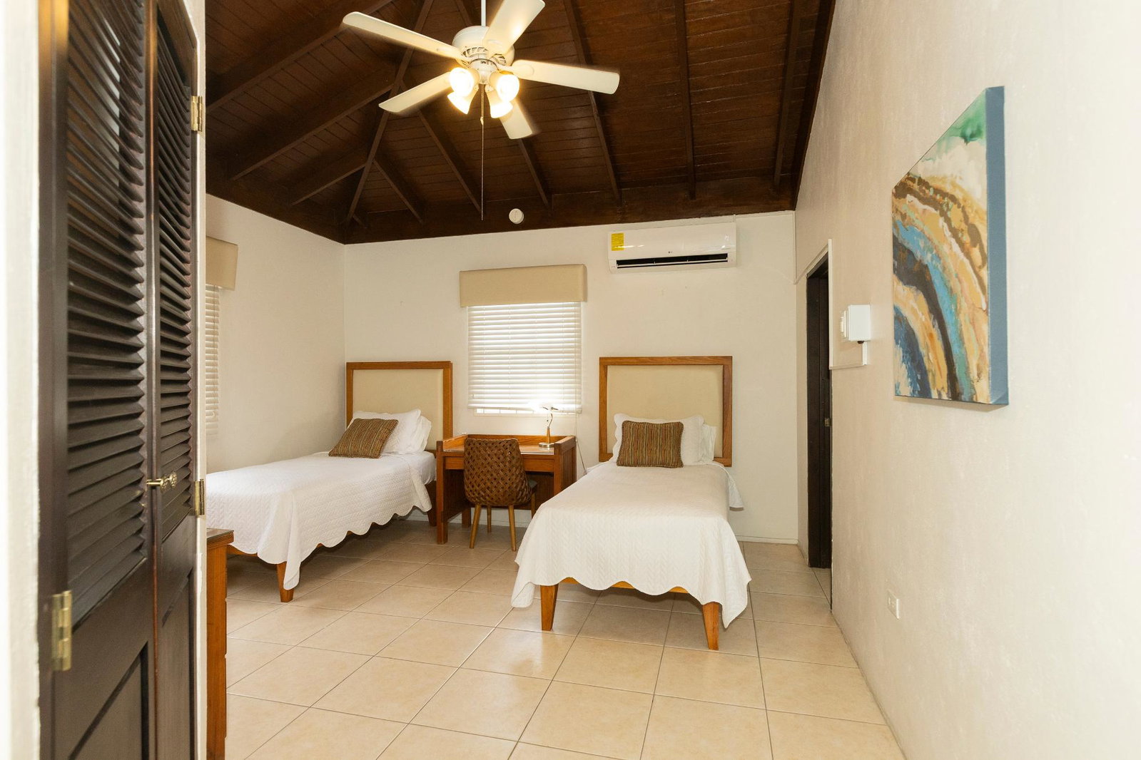 Twenty-Third image of Sandhurst Crescent in Kingston 6, St. Andrew, Jamaica - property is For Rent
