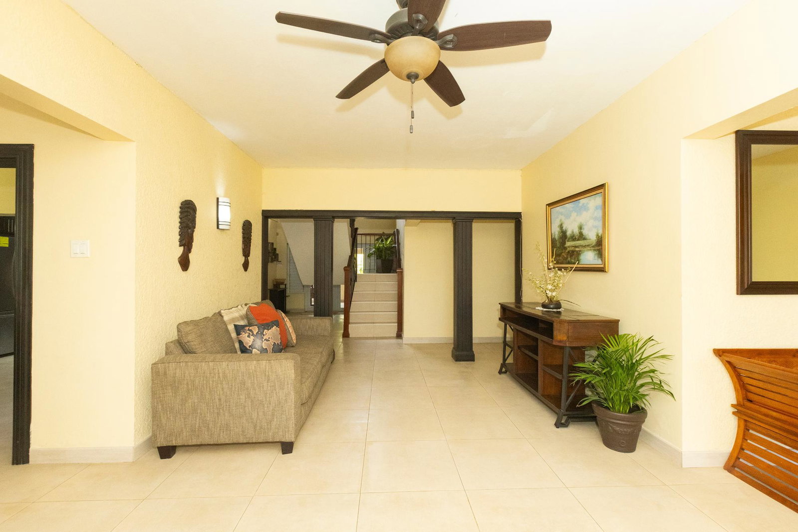 Seventh image of Sandhurst Crescent in Kingston 6, St. Andrew, Jamaica - property is For Rent