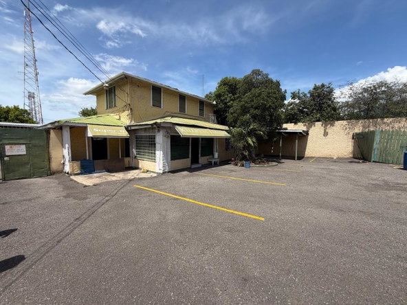 Seventh image of 1a Skibo Ave in Kingston 10, St. Andrew, Jamaica - property is For Rent