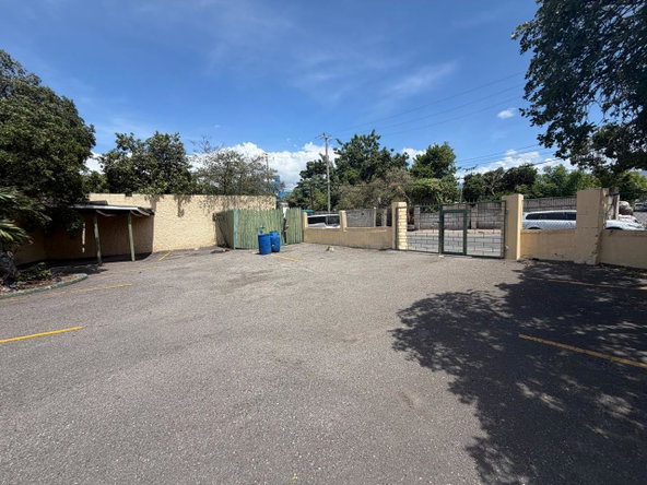 Eighth image of 1a Skibo Ave in Kingston 10, St. Andrew, Jamaica - property is For Rent