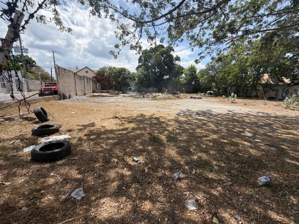 Second image of 11 Balmoral Avenue in Kingston 10, St. Andrew, Jamaica - property is For Rent