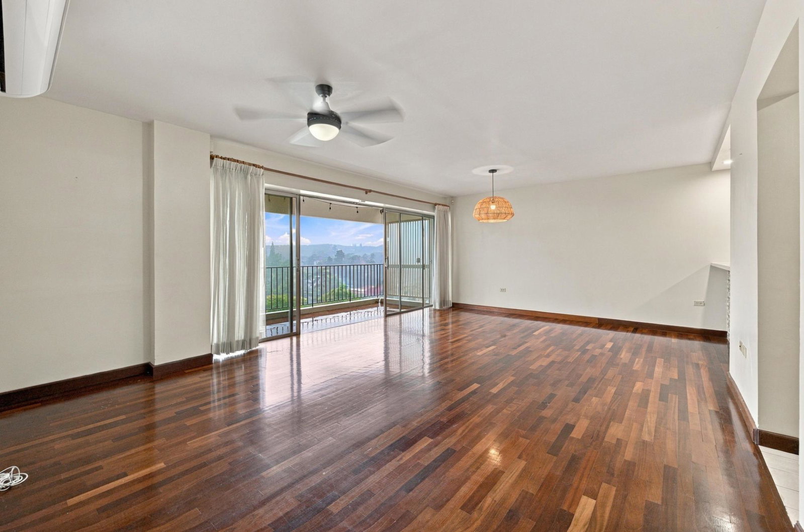 Fourth image of 7e-17 Manor Park Drive in Kingston 8, St. Andrew, Jamaica - property is For Sale