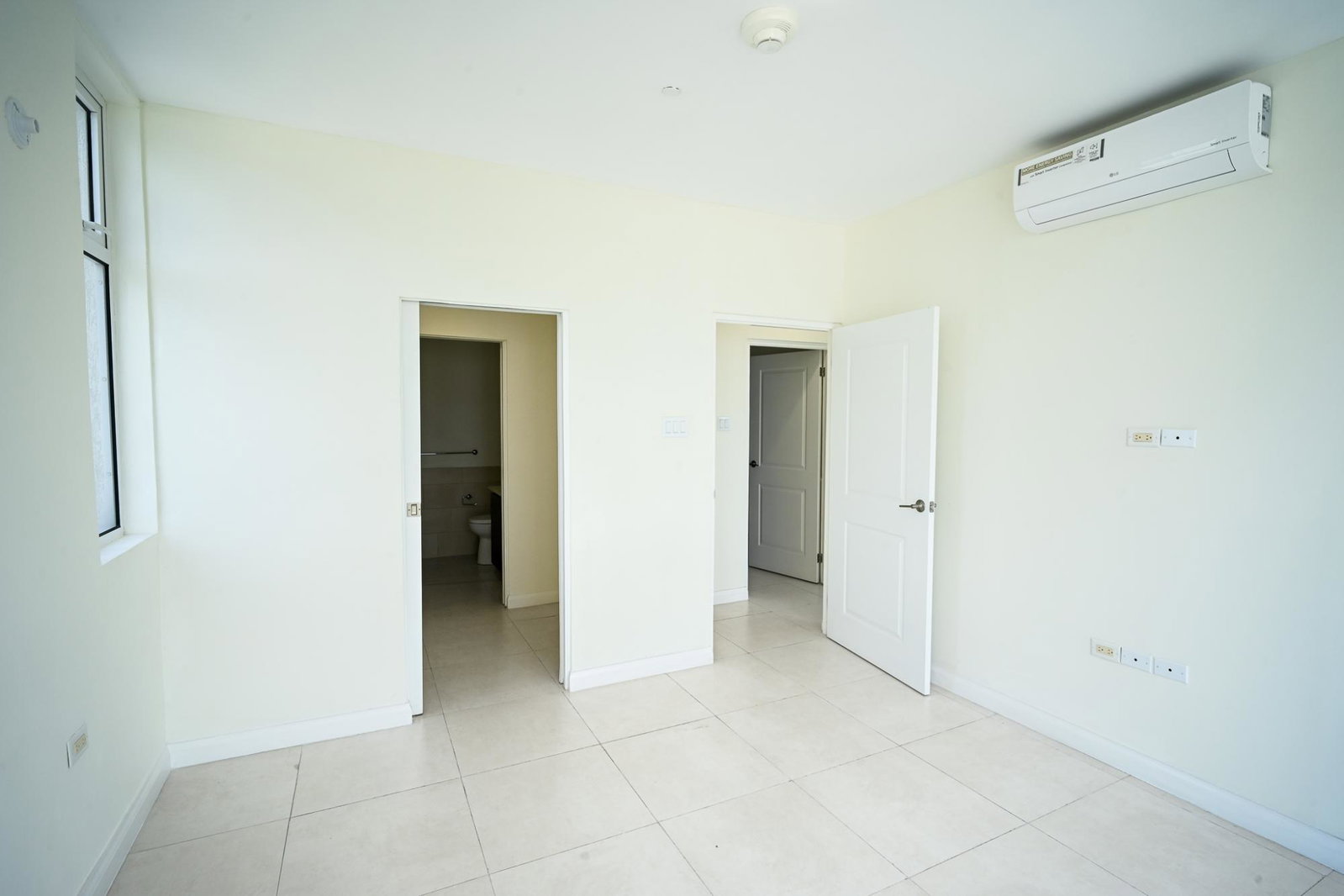 Second image of A507-4 Musgrave Avenue in Kingston 5, St. Andrew, Jamaica - property is For Sale