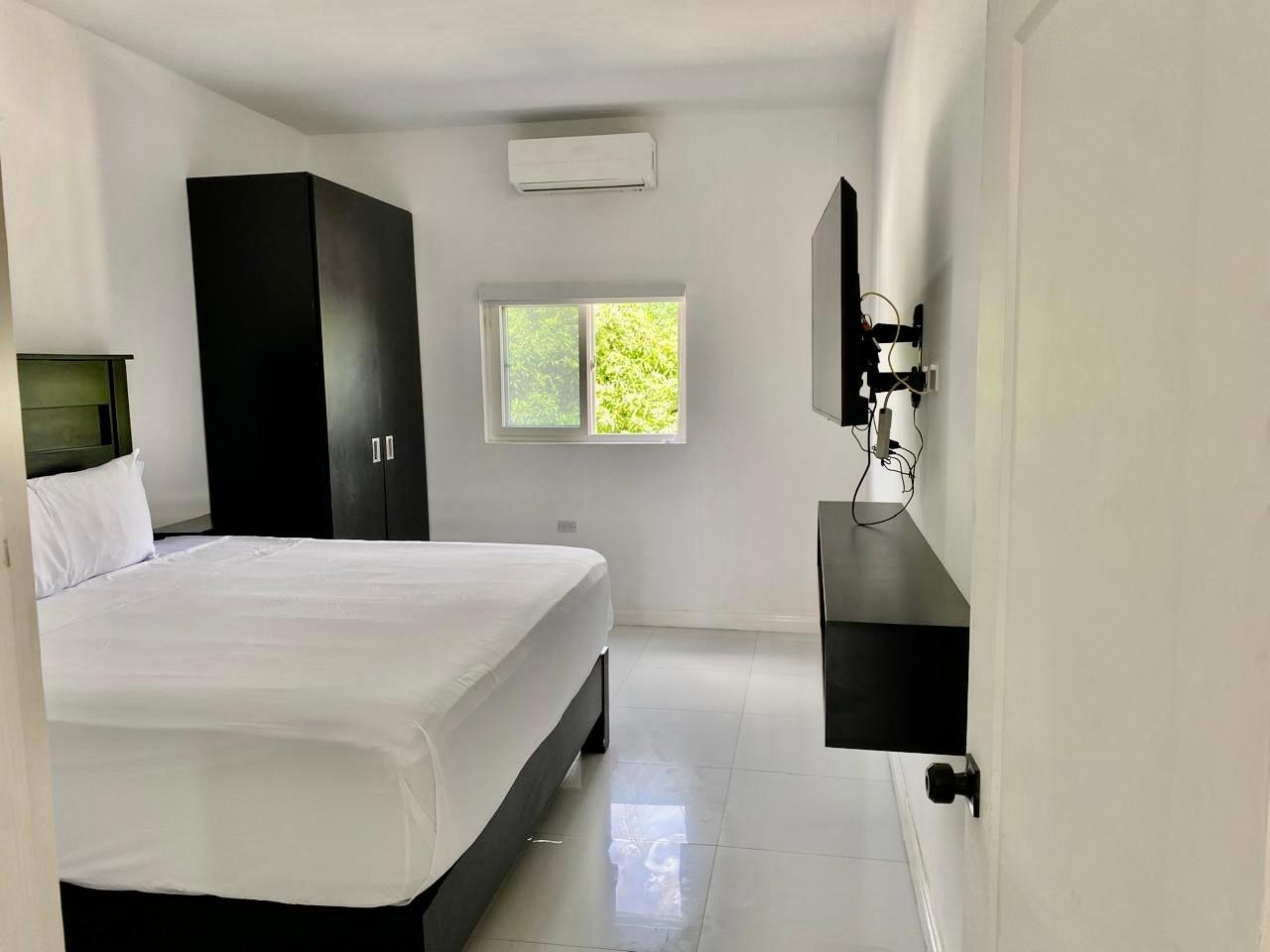 Fourteenth image of 28 Wakefield Crescent, Kings in Kingston 10, St. Andrew, Jamaica - property is For Sale