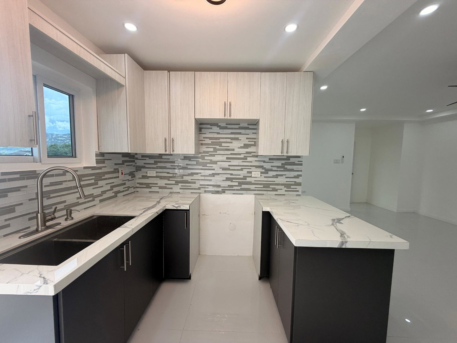 Fifth image of Merrivale Close in Kingston 8, St. Andrew, Jamaica - property is For Rent