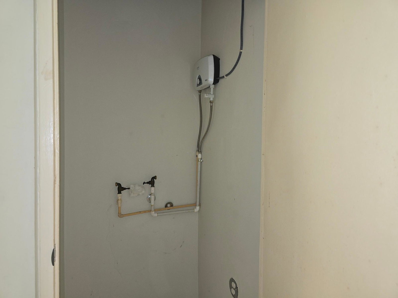 Tenth image of Apt 2-133 Pine Boulevard in Kingston 6, St. Andrew, Jamaica - property is For Rent