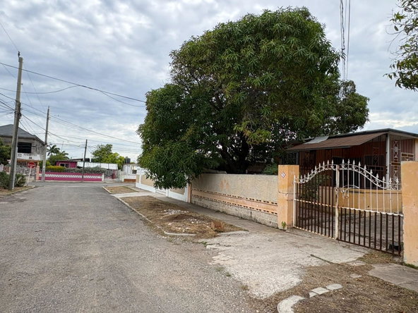 Second image of 3 Reef Avenue in Kingston 17, St. Andrew, Jamaica - property is For Sale