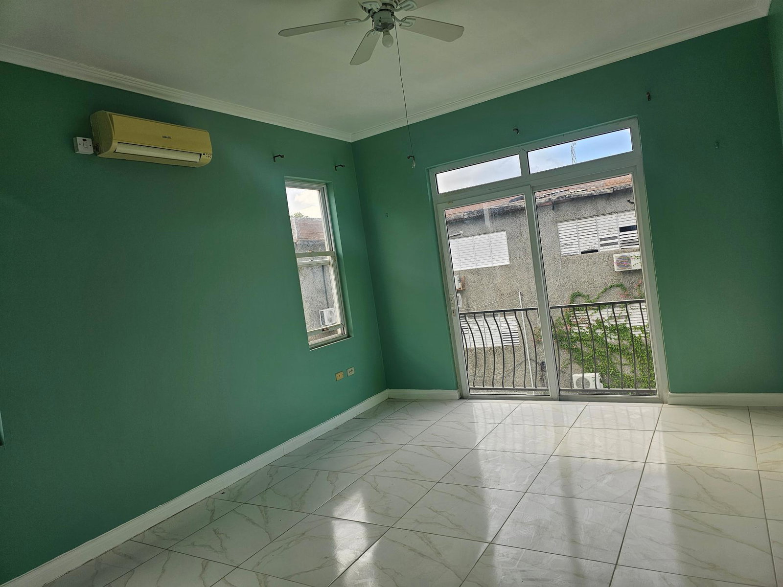Ninth image of 20-96 1/2 Old Hope Road in Kingston 6, St. Andrew, Jamaica - property is For Rent