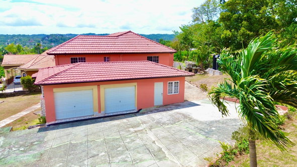 Fourth image of 6 & 7 Ingleside, Mandeville in Mandeville, Manchester, Jamaica - property is For Sale