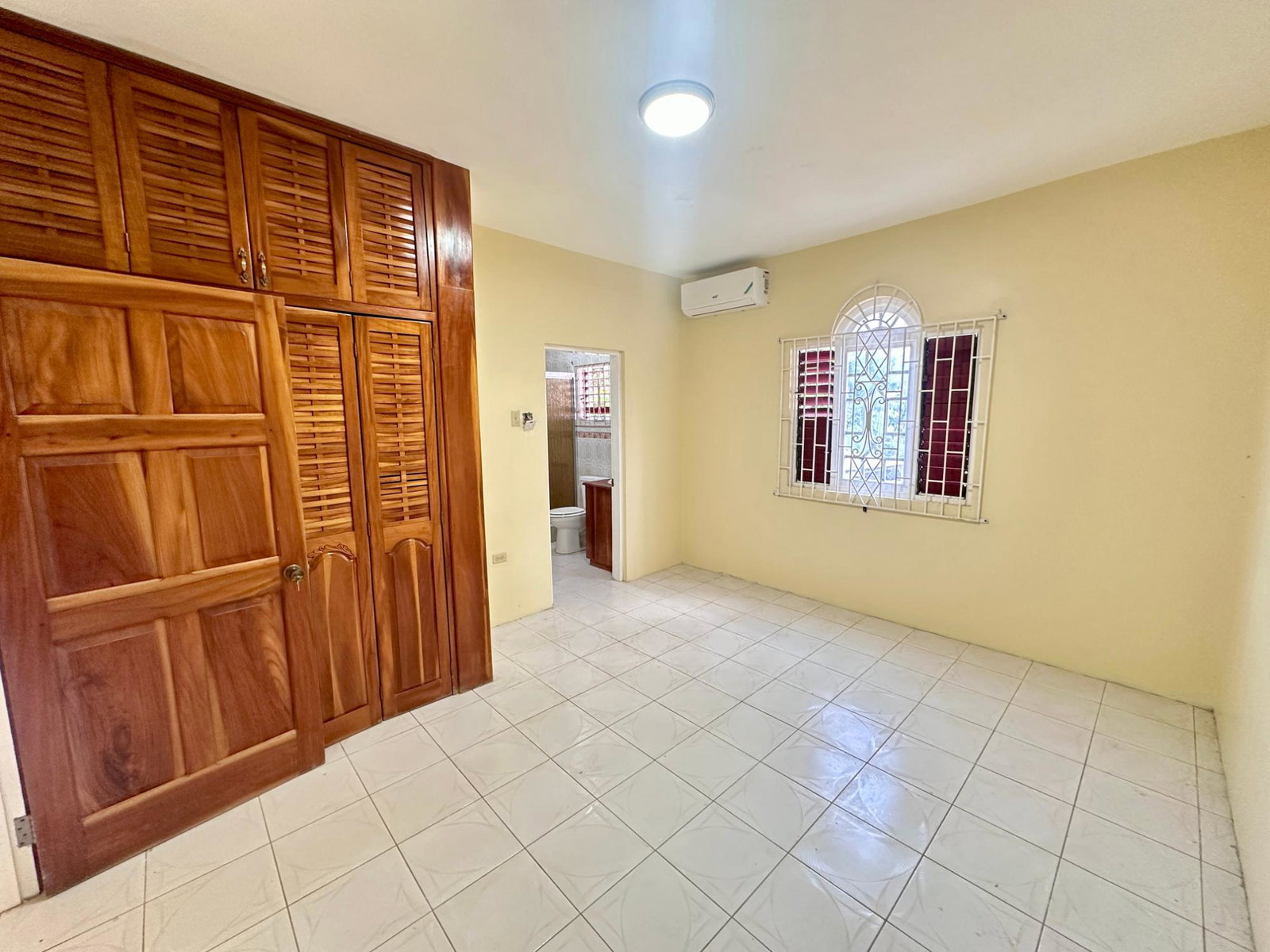 Tenth image of C-565 Block 14, Part of Norther in Lilliput, St. James, Jamaica - property is For Rent