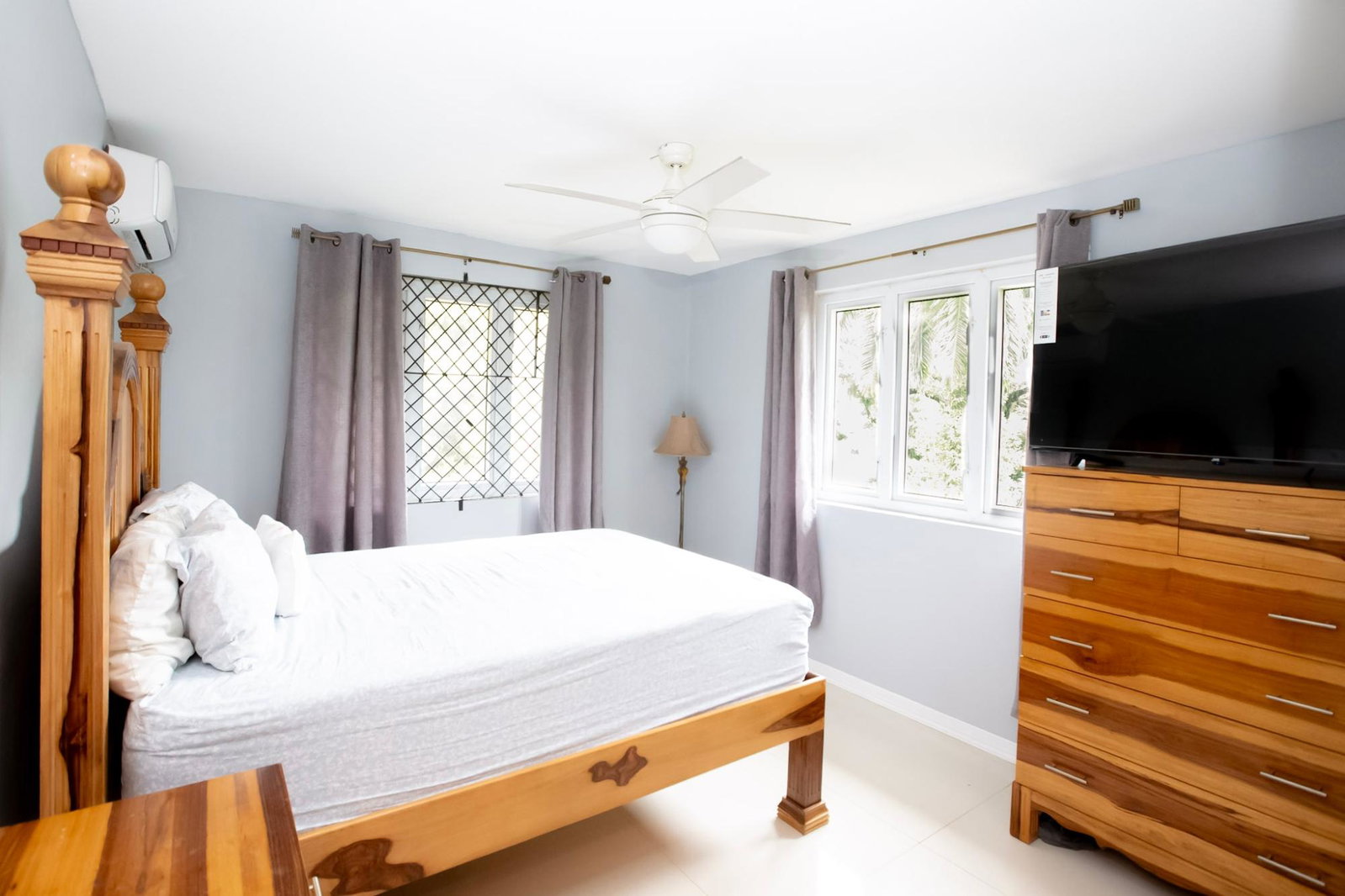 Fourteenth image of 2a Old Stony Hill Road in Kingston 9, St. Andrew, Jamaica - property is For Sale