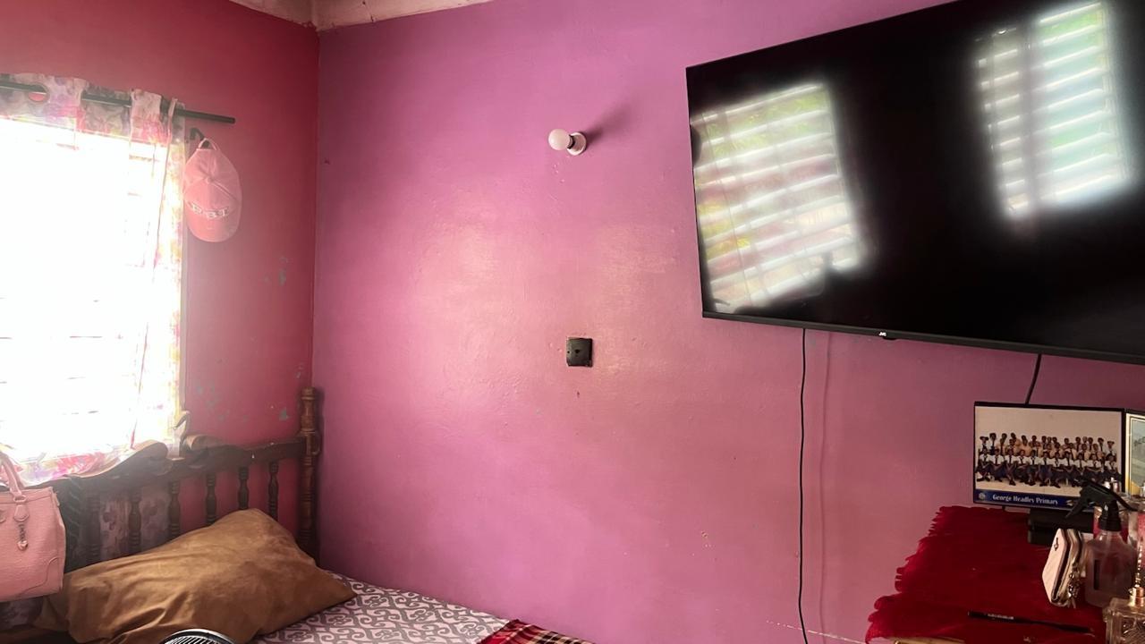 Thirteenth image of 35 Burroughs Avenue in Kingston 20, St. Andrew, Jamaica - property is For Sale