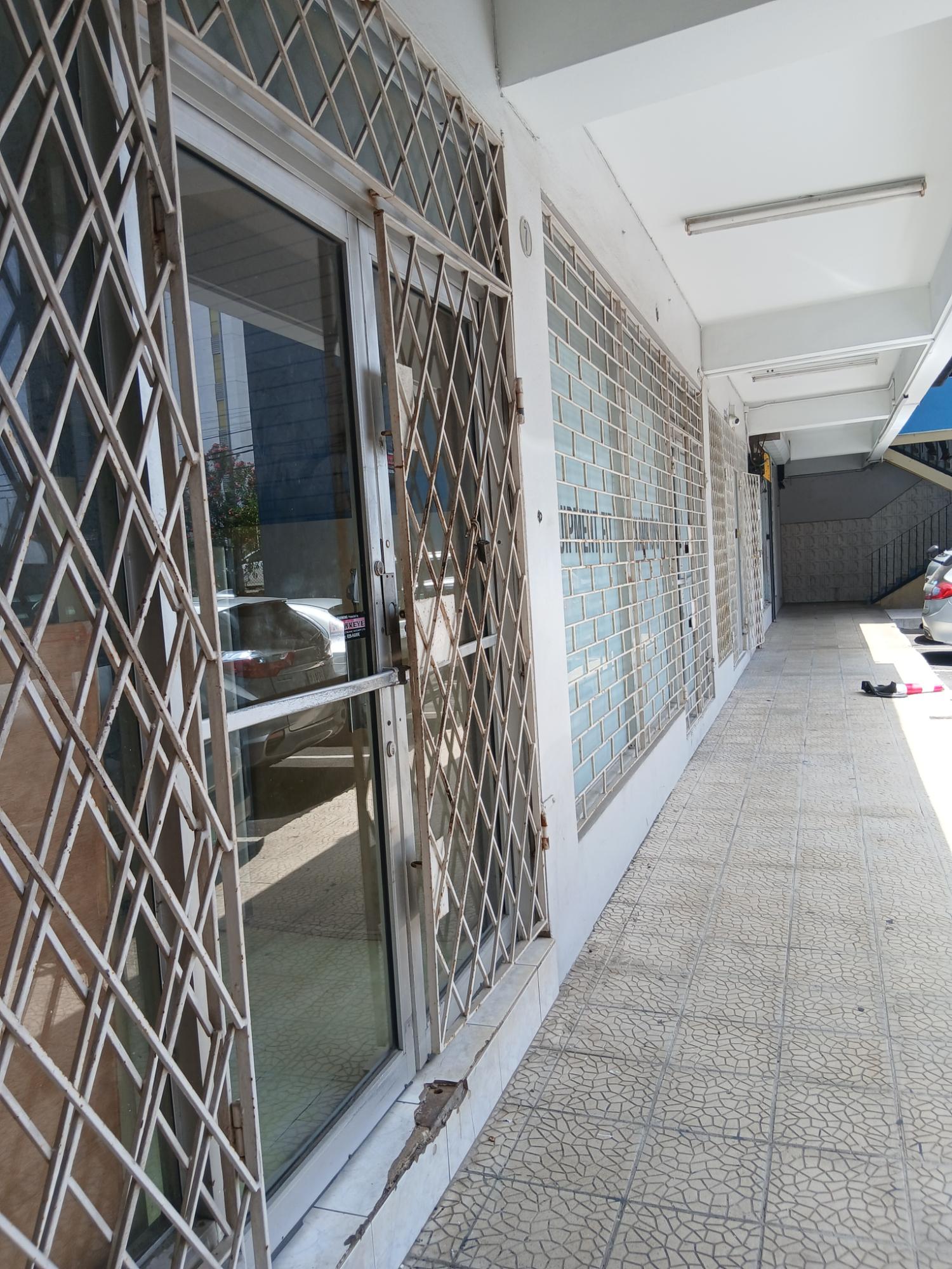 Second image of 7-8-80 Half Way Tree Road in Kingston 10, St. Andrew, Jamaica - property is For Rent