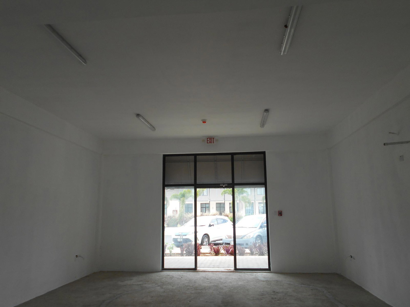 Seventh image of E101-25-27 New Brunswick Spanish Tow in Spanish Town, St. Catherine, Jamaica - property is For Rent