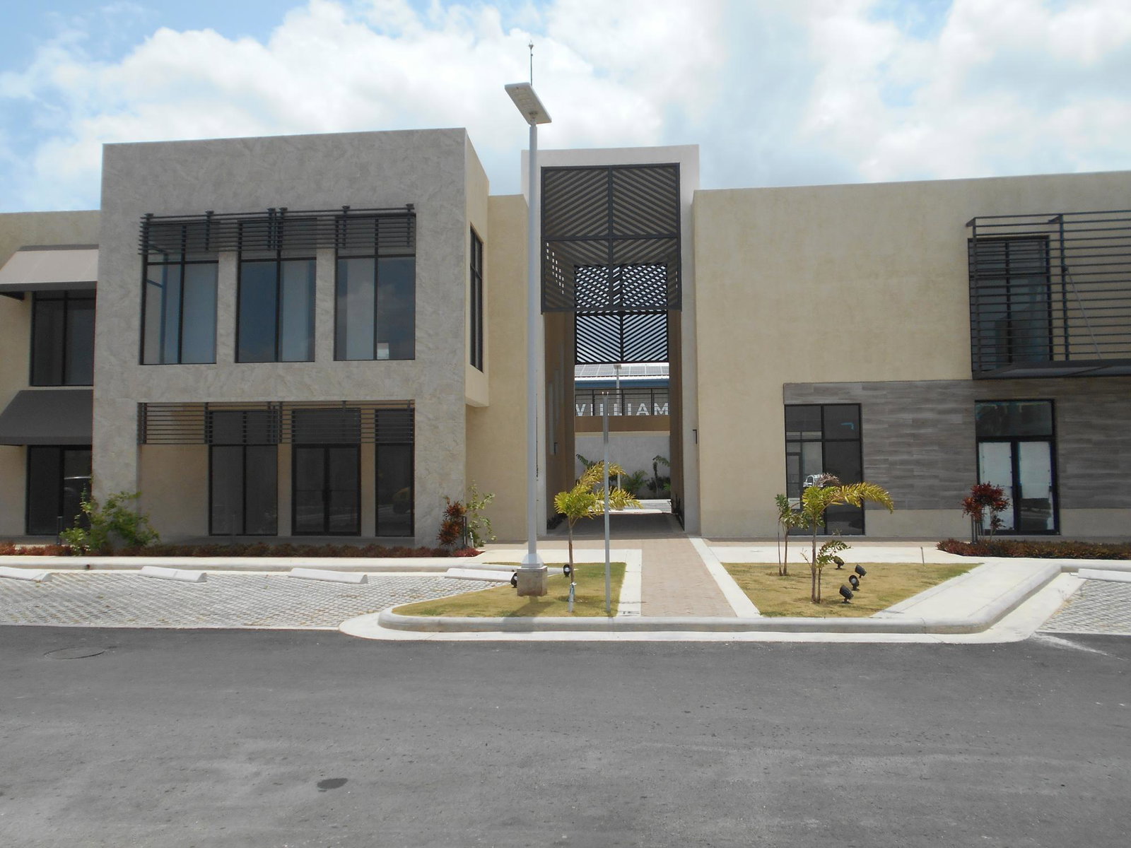 Ninth image of E101-25-27 New Brunswick Spanish Tow in Spanish Town, St. Catherine, Jamaica - property is For Rent