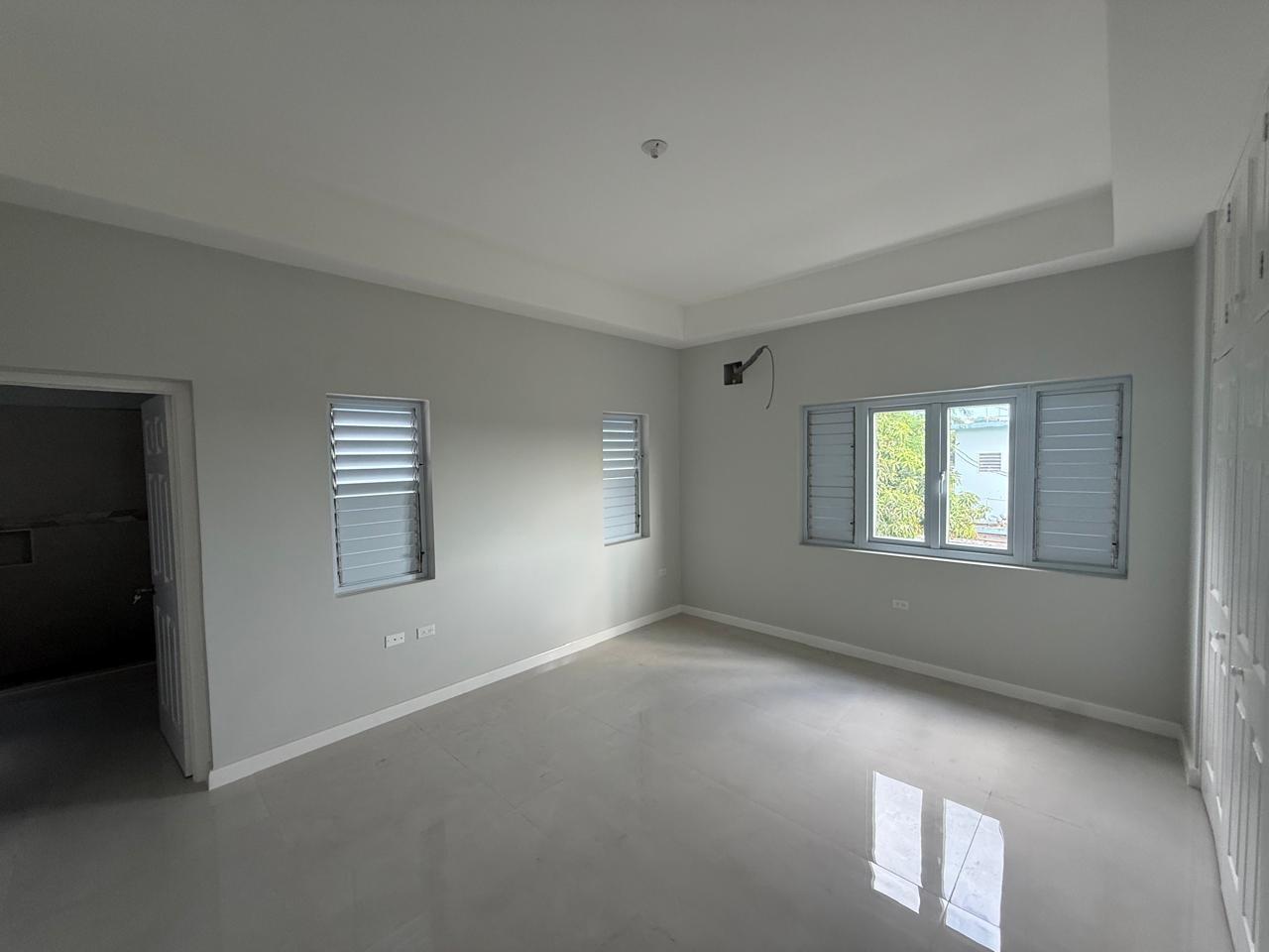 Thirteenth image of 8-16 Liguanea Avenue in Kingston 6, St. Andrew, Jamaica - property is For Sale