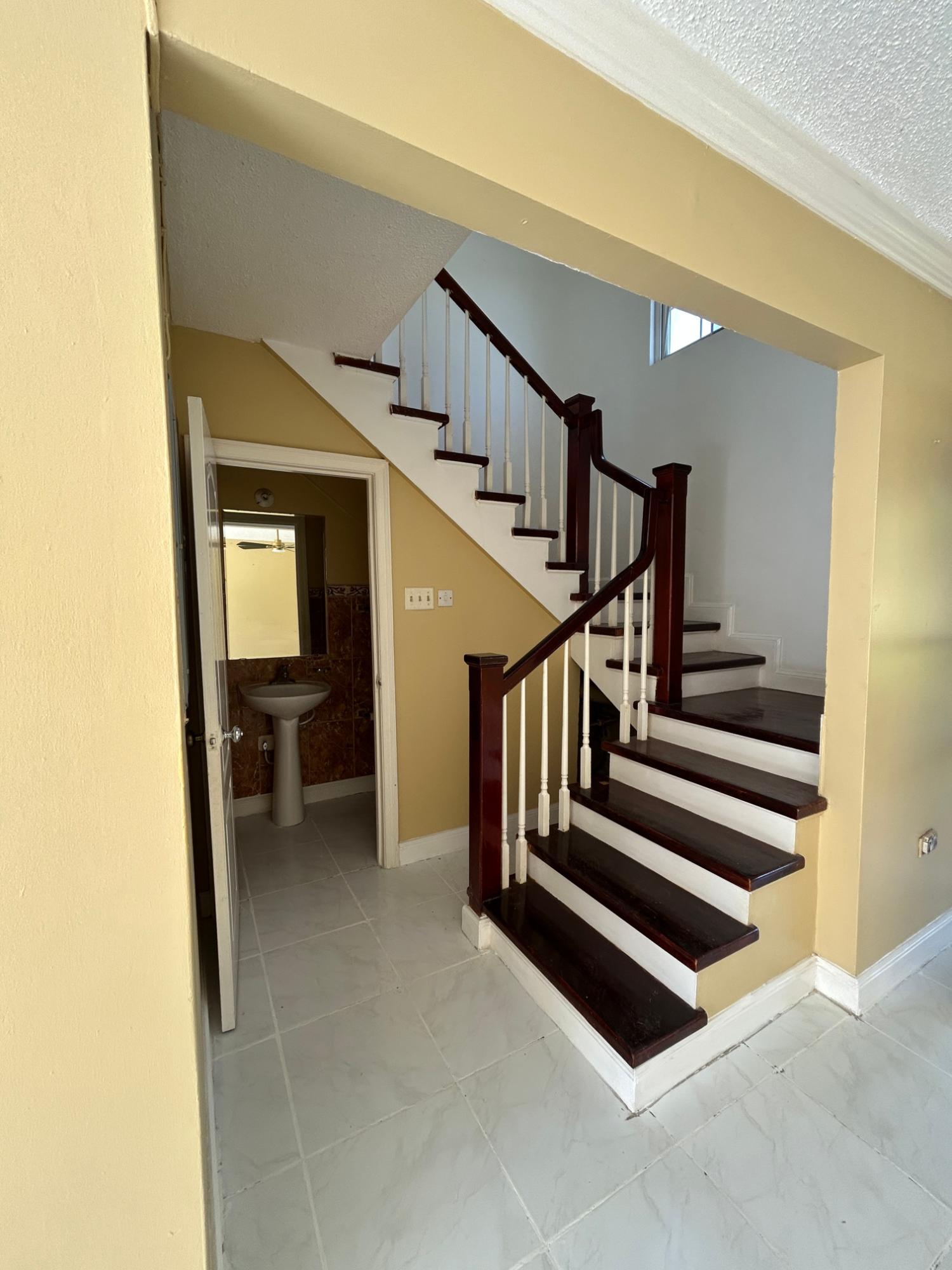 Sixth image of Mango Walk Country Club in Mango Walk C-Club, St. James, Jamaica - property is For Rent