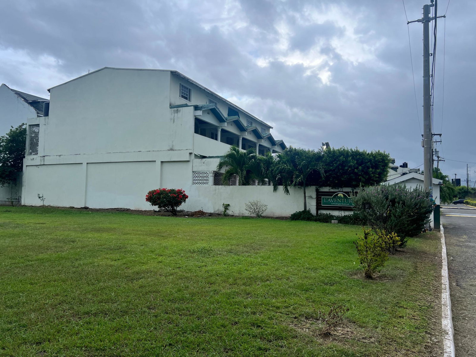 Third image of T/h#48-2a Washington Boulevard in Kingston 20, St. Andrew, Jamaica - property is For Rent