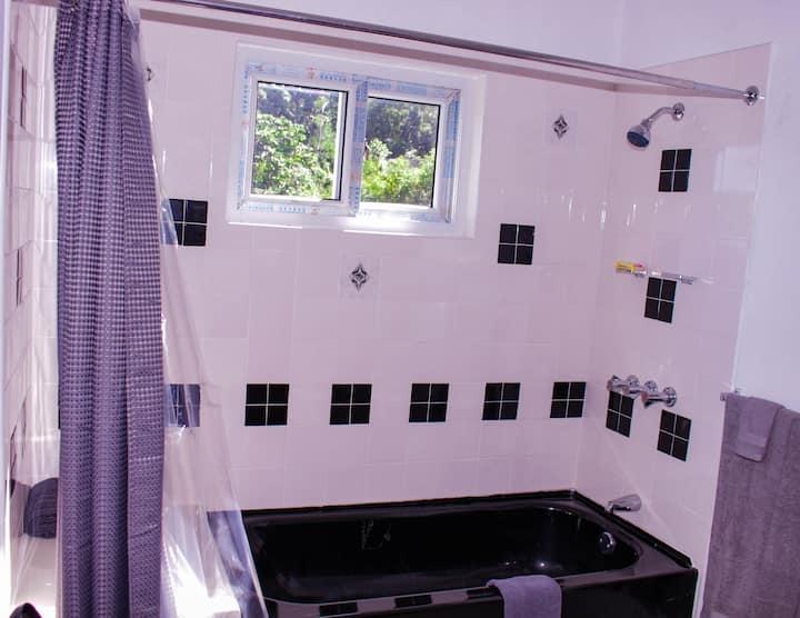 Twenty-Fifth image of 5 Wellington Park, Runaway in Runaway Bay, St. Ann, Jamaica - property is For Rent