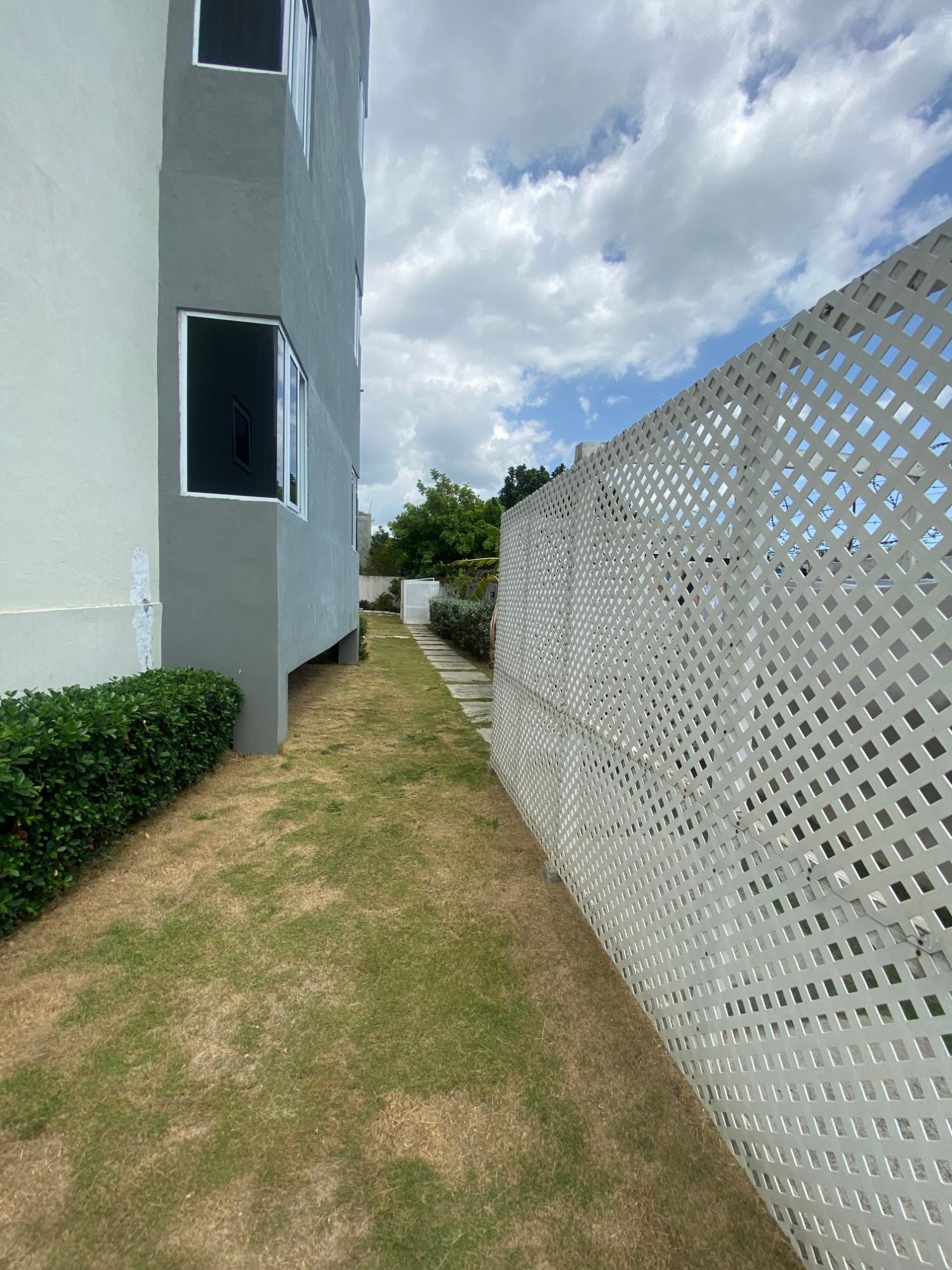 Twelfth image of 17 Kings Drive in Kingston 6, St. Andrew, Jamaica - property is For Rent