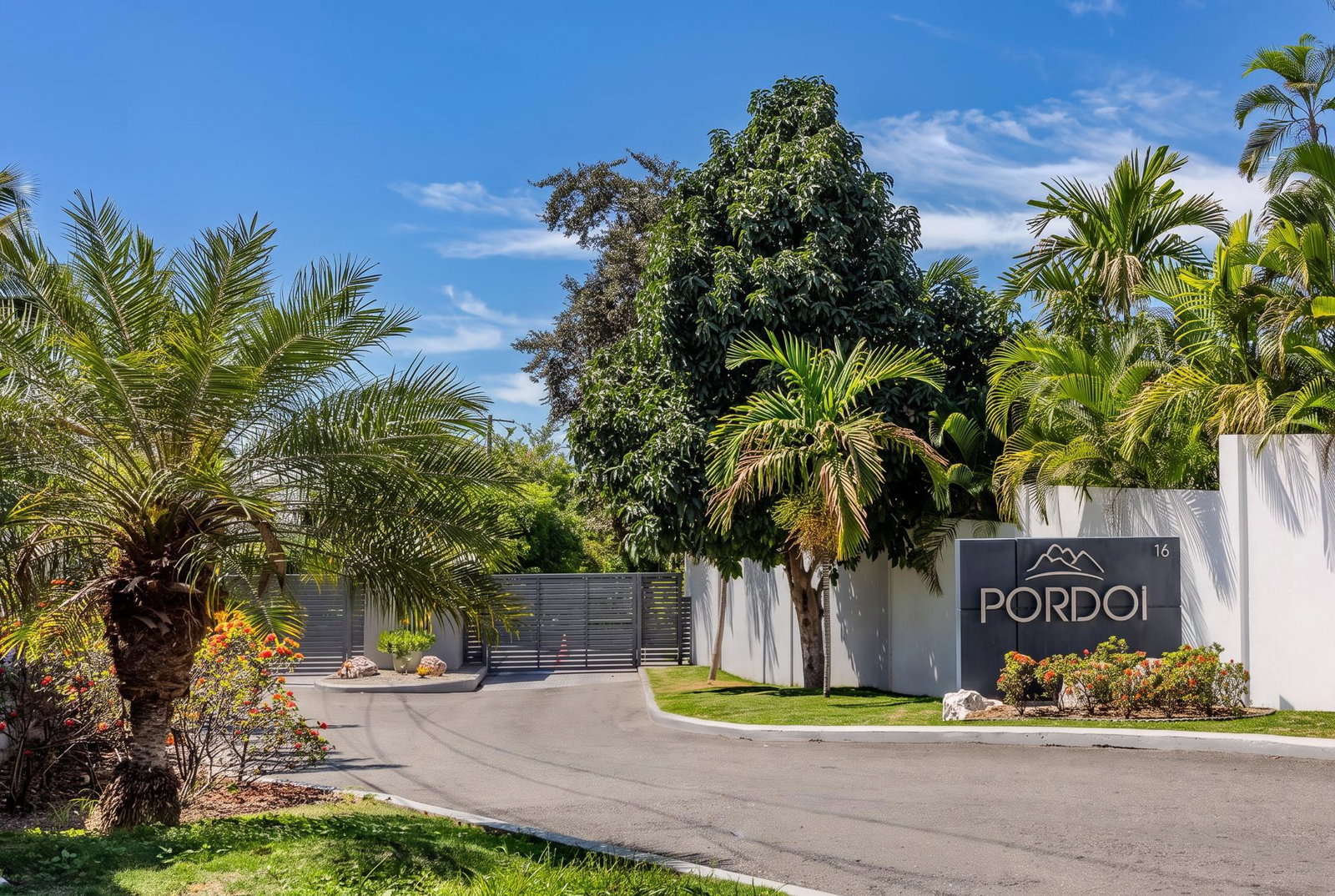 Nineteenth image of 4a-16 Garden Close in Kingston 8, St. Andrew, Jamaica - property is For Rent