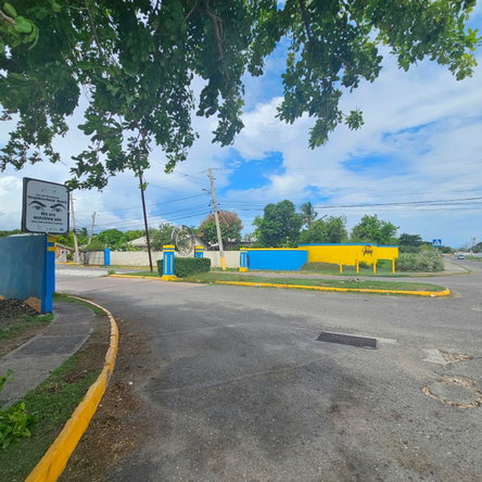 Fourth image of 335 Bluequit Circle in Old Harbour, St. Catherine, Jamaica - property is For Sale