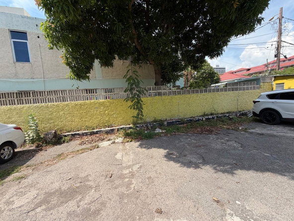 Thirteenth image of 2 Altamont Terrace in Kingston 5, St. Andrew, Jamaica - property is For Sale
