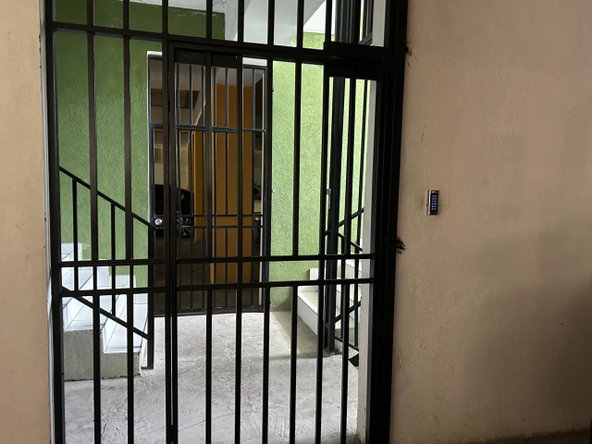 Fourth image of 4b-10 Russell Heights in Kingston 6, St. Andrew, Jamaica - property is For Rent