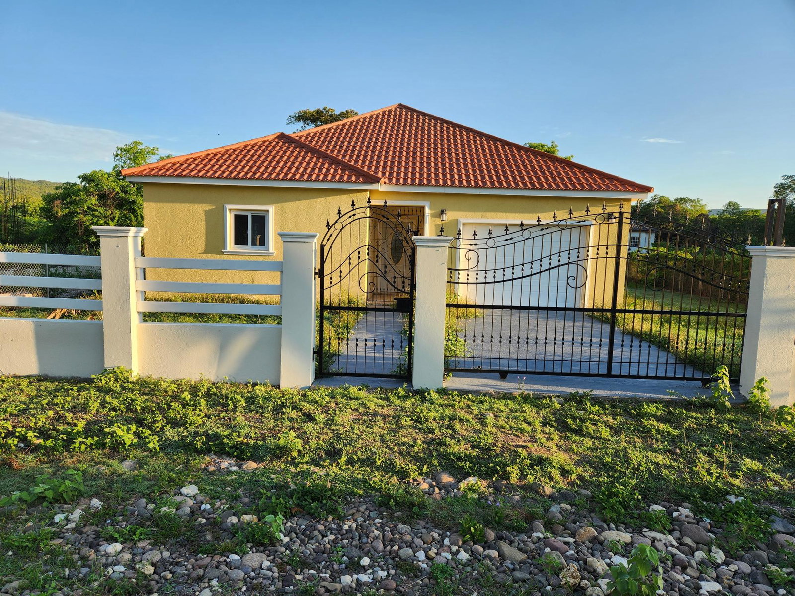 First image of Lot 8 Belle Plain in Belle Plain, Clarendon, Jamaica - property is For Sale