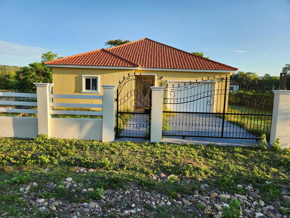 First image of Lot 8 Belle Plain in Belle Plain, Clarendon, Jamaica - property is For Sale