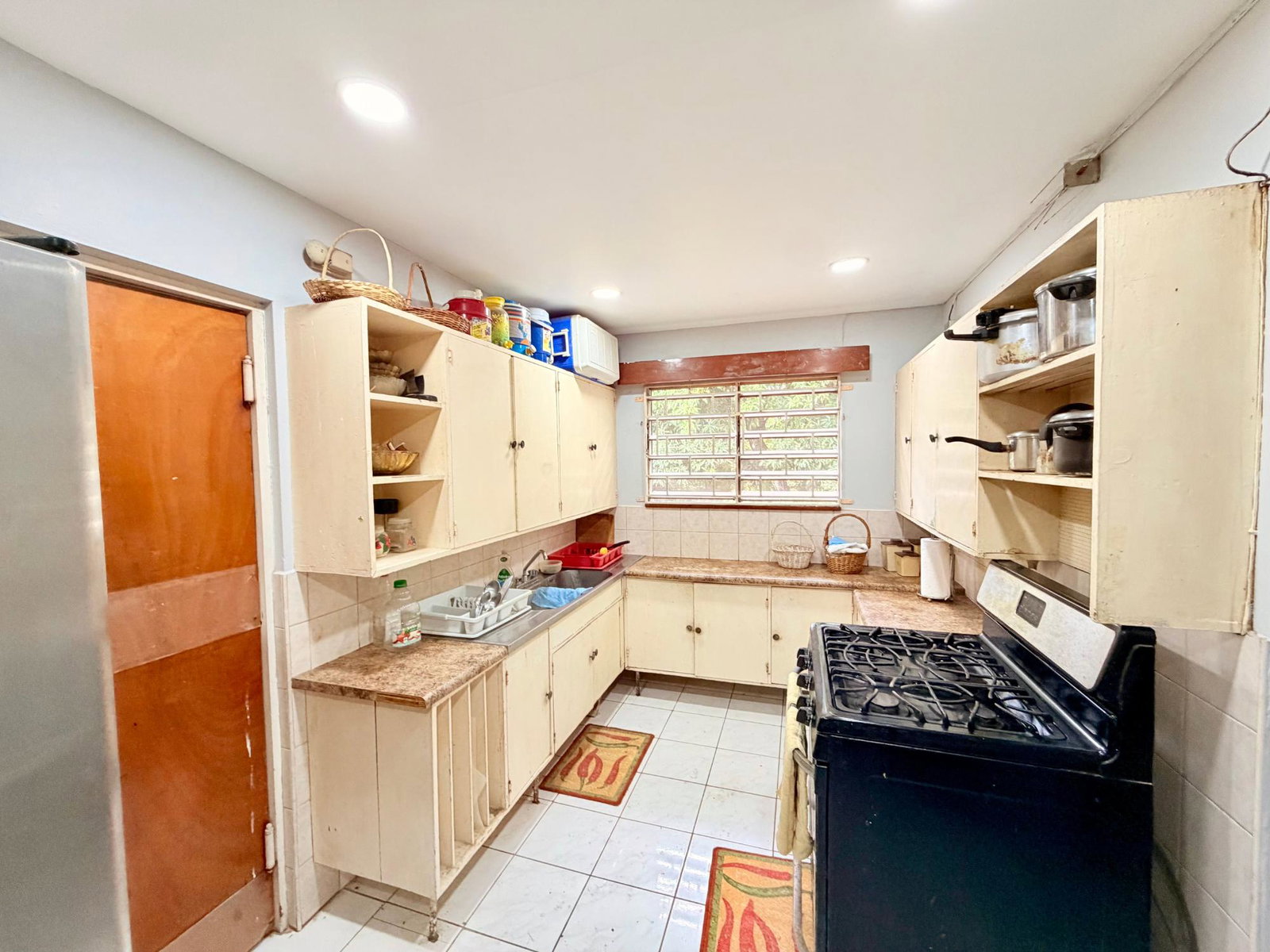 Tenth image of 3 Savoy Terrace in Kingston 8, St. Andrew, Jamaica - property is For Sale