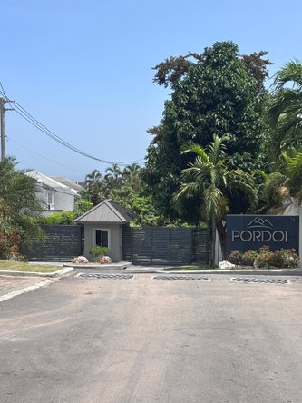 Second image of 11a-16 Garden Close in Kingston 8, St. Andrew, Jamaica - property is For Rent