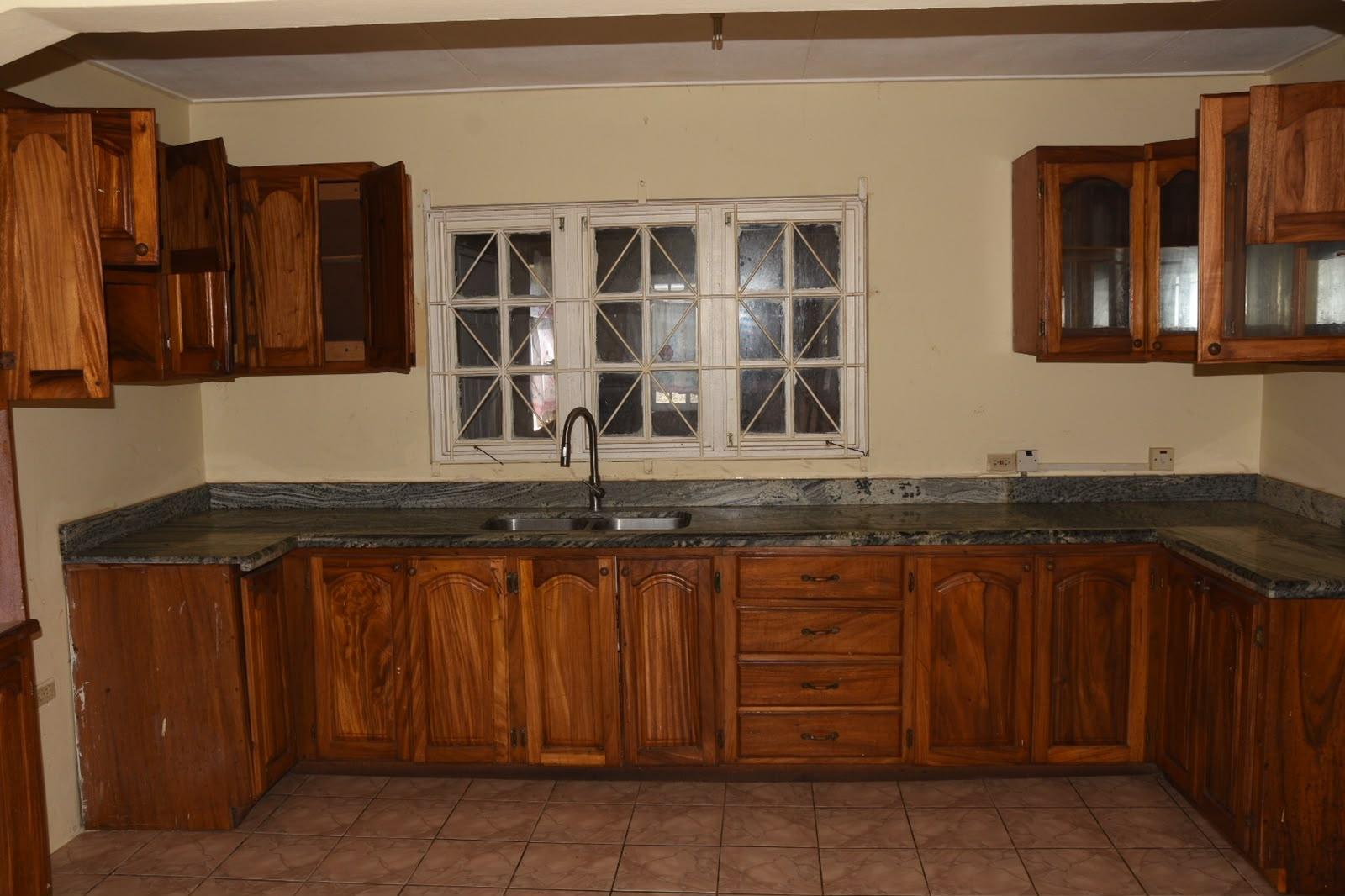 Seventh image of 41c Sunset Drive (boulevard) in Knockpatirck, Manchester, Jamaica - property is For Rent
