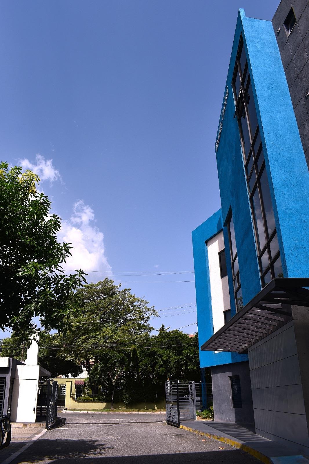 Second image of Phoenix Avenue in Kingston 10, St. Andrew, Jamaica - property is For Rent