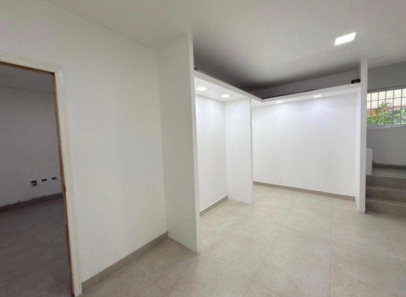 Seventh image of 9-11 Phoenix Avenue in Kingston 5, St. Andrew, Jamaica - property is For Rent