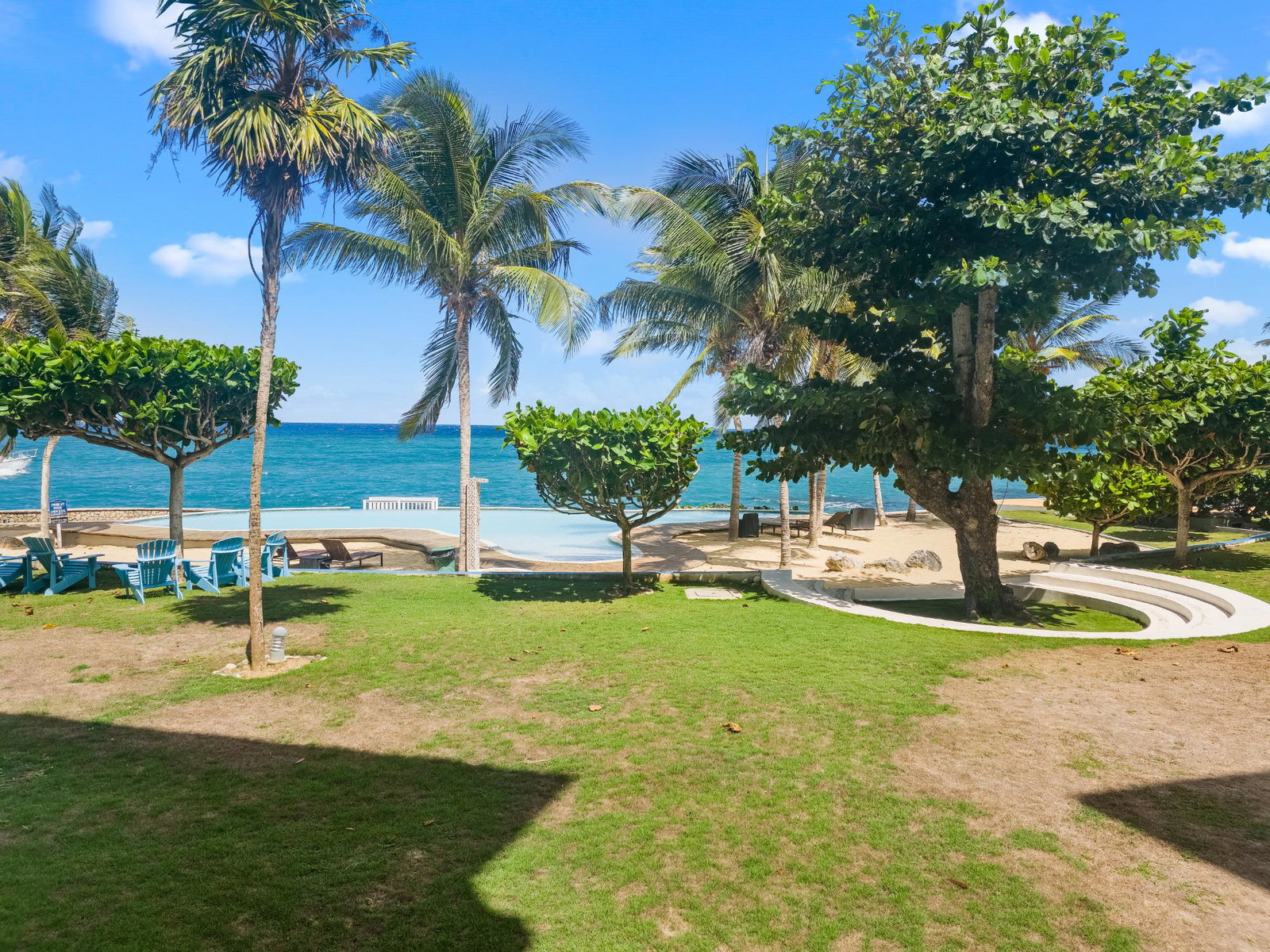 Sixteenth image of C001- Whipsering Seas in Tower Isle, St. Mary, Jamaica - property is For Sale