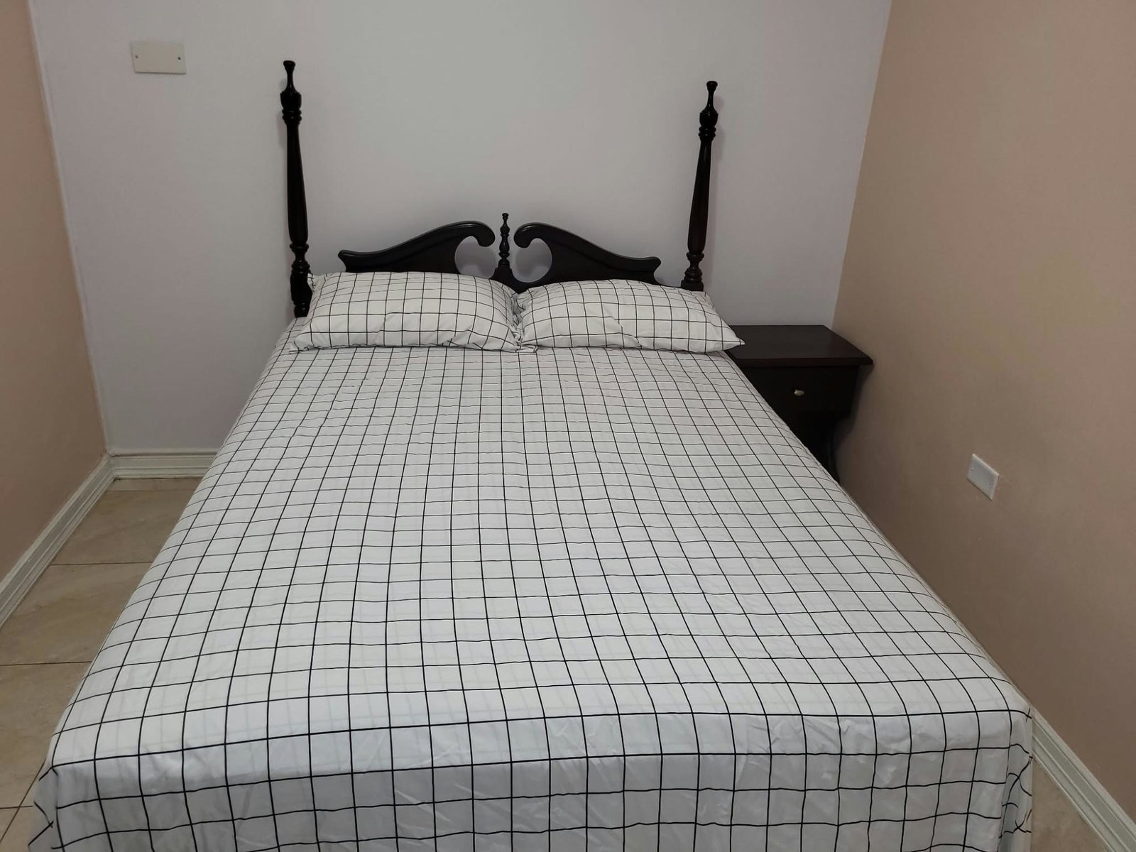 Fifteenth image of 1 Oxford Park Avenue in Kingston 5, St. Andrew, Jamaica - property is For Sale