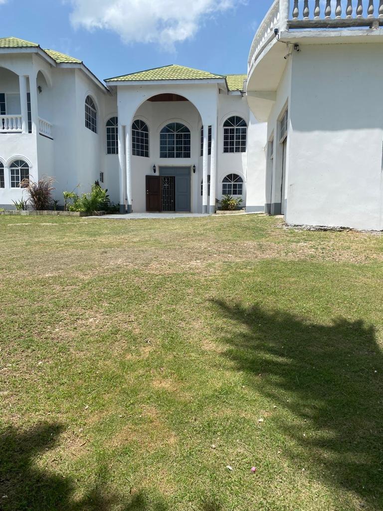 Second image of 6 Vale Royal in Duncans, Trelawny, Jamaica - property is For Rent