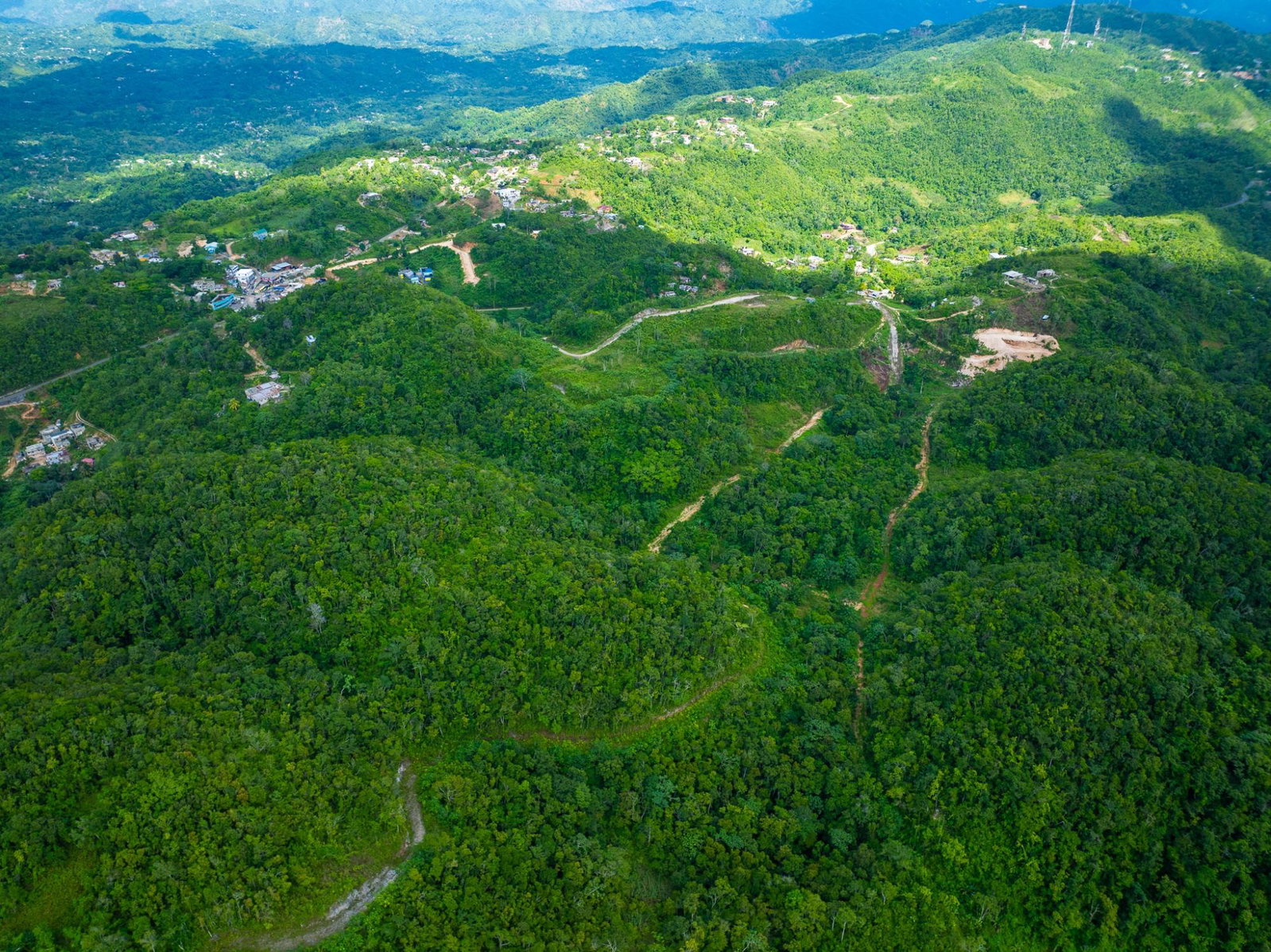 Fifth image of Rock Hall in WATERHOUSE MOUNTIAN, St. Catherine, Jamaica - property is For Sale