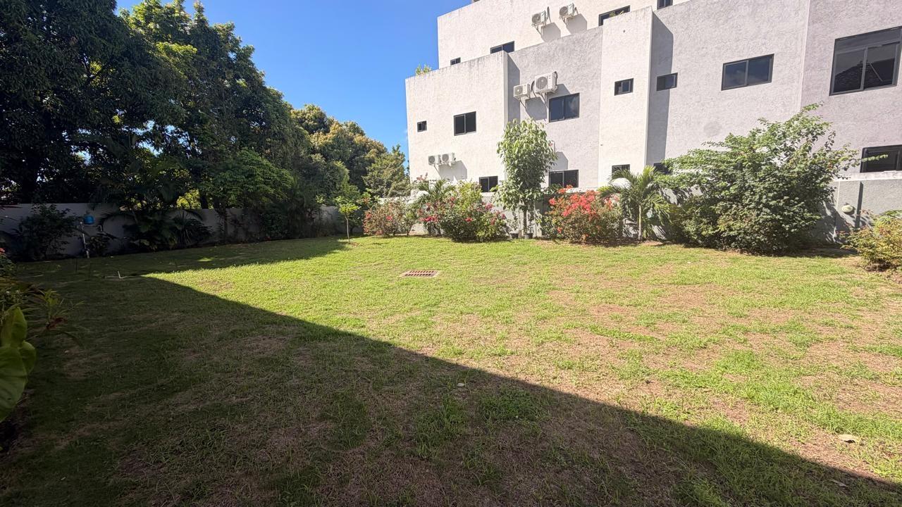 Sixth image of 4- 6 Salisbury Avenue in Kingston 6, St. Andrew, Jamaica - property is For Sale